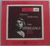 http://spirituals-database.com/images/AndersonSings49.jpg